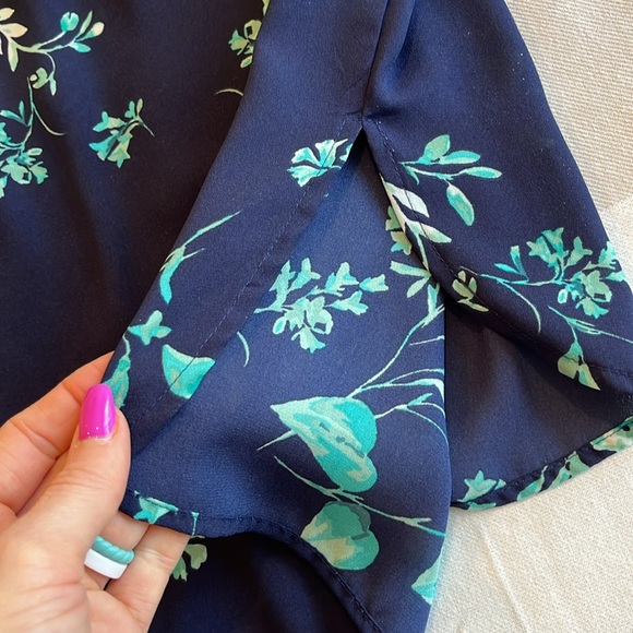 Blue floral blouse - Picture 5 of 5